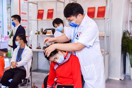 �^���ڬF���w���y(t��ng)�ַ���