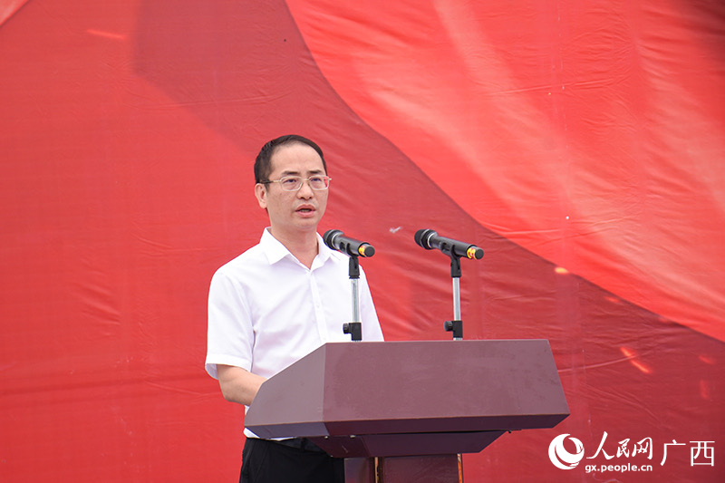 林金偉發(fā)音。人民網(wǎng) 王功孝攝