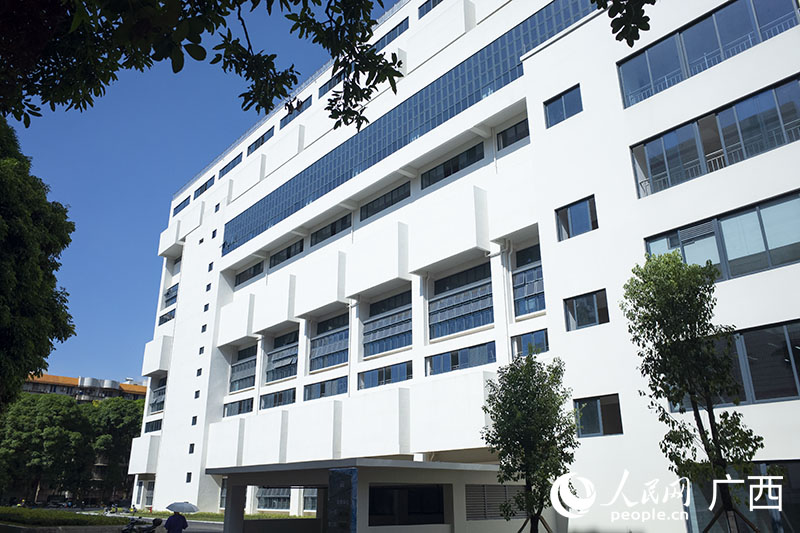 綜合訓(xùn)練館位于廣西南寧市廣西體育局江南訓(xùn)練基地內(nèi)。人民網(wǎng) 覃心攝