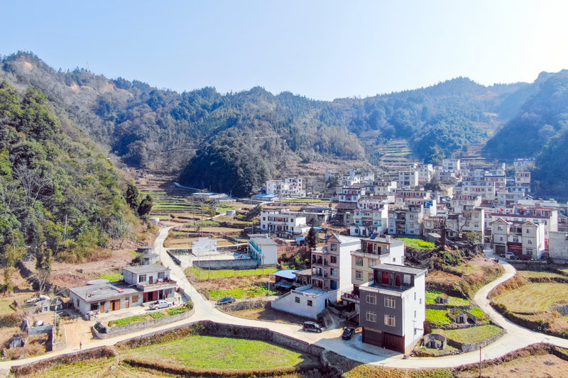 板洪村內(nèi)麻屯。