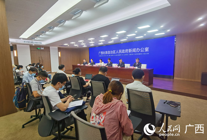 第5屆中國(guó)—東盟信息港論壇新聞發(fā)布會(huì)。 人民網(wǎng) 付華周攝