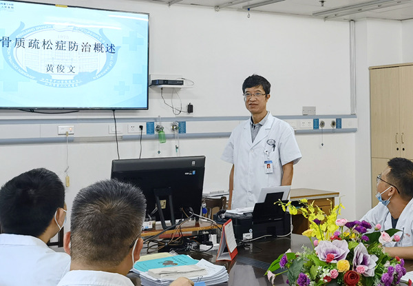 座談會(huì)現(xiàn)場(chǎng)。