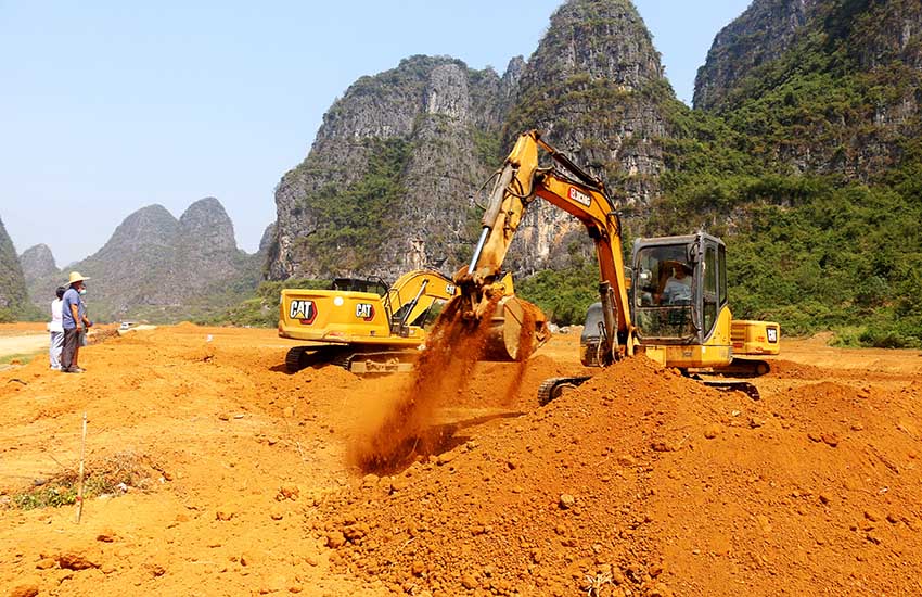 鐘山縣燕塘鎮(zhèn)推進(jìn)明家湖農(nóng)文旅項(xiàng)目建設(shè)。廖超文攝