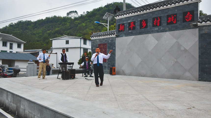 戲臺(tái)