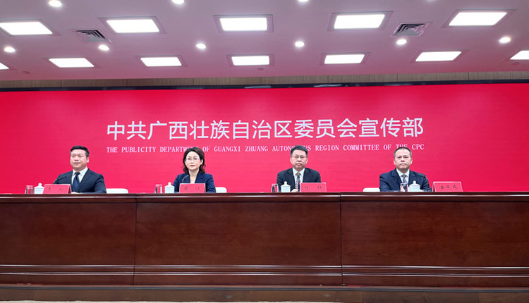 防城港市從4方面推進(jìn)現(xiàn)代化臨港工業(yè)城市建設(shè)