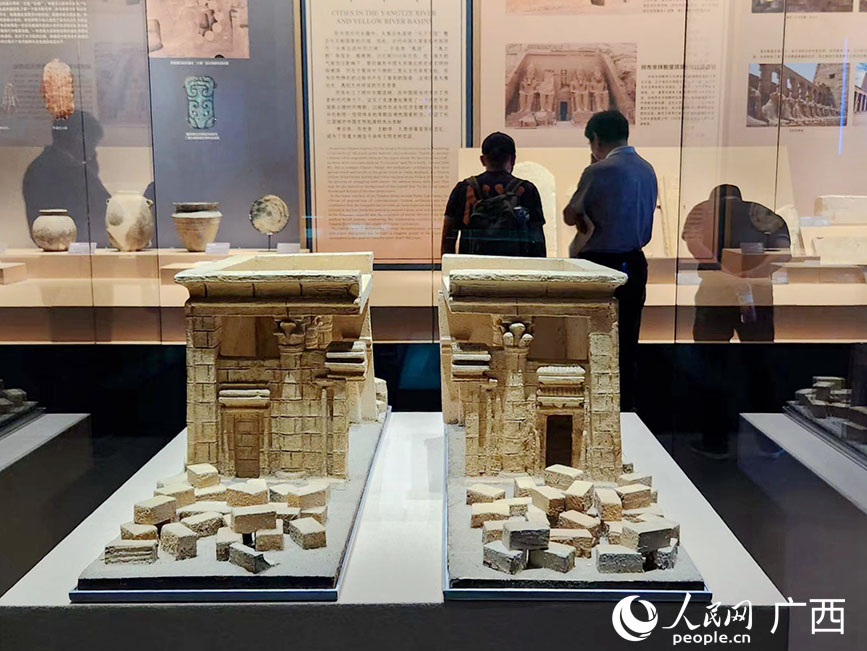 “大河文明”展覽現(xiàn)場(chǎng)。人民網(wǎng)記者 黃子婧攝