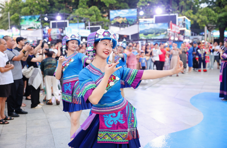 大集市吸引眾多游客參加。主辦方供圖