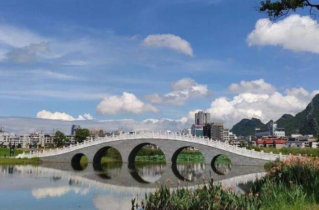 賀州市愛蓮湖