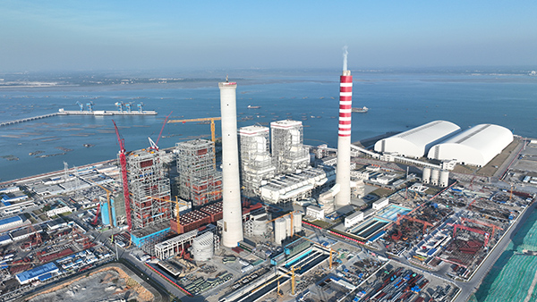 國(guó)能北海電廠二期擴(kuò)建項(xiàng)目全景。國(guó)能廣投北海發(fā)電有限公司供稿