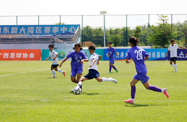 2024年7月17日，第五屆全國(guó)“體校杯”足球比賽（女子組）在貴港市九凌湖足球訓(xùn)練基地舉行。張彬云攝