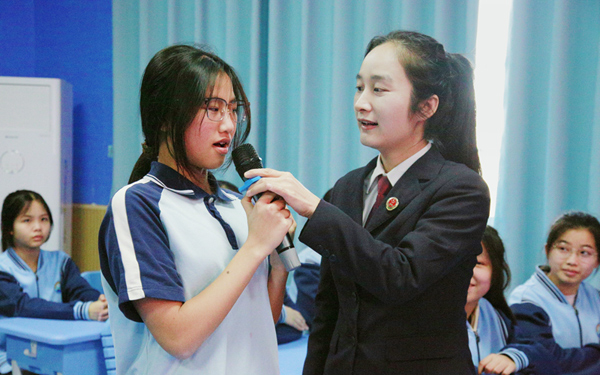 檢察官與學(xué)生互動(dòng)現(xiàn)場
