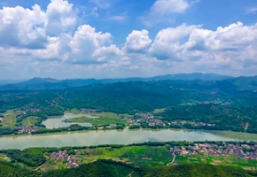 古道村：玉帶繞青山 風(fēng)景如畫卷