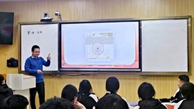 高州教師蘇祥權(quán)千里支教情暖忻城