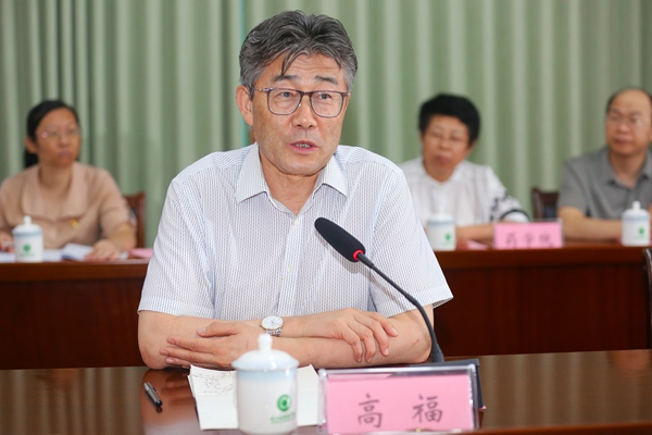 中國科學(xué)院院士、中國生物工程學(xué)會理事長高福講話。麻霄漢攝