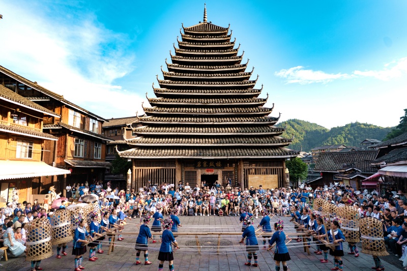 國(guó)家AAAAA級(jí)旅游景區(qū)——三江程陽八寨，正在繪就一幅“產(chǎn)業(yè)興、百姓富、鄉(xiāng)村美”的新圖景。廣旅集團(tuán)供圖