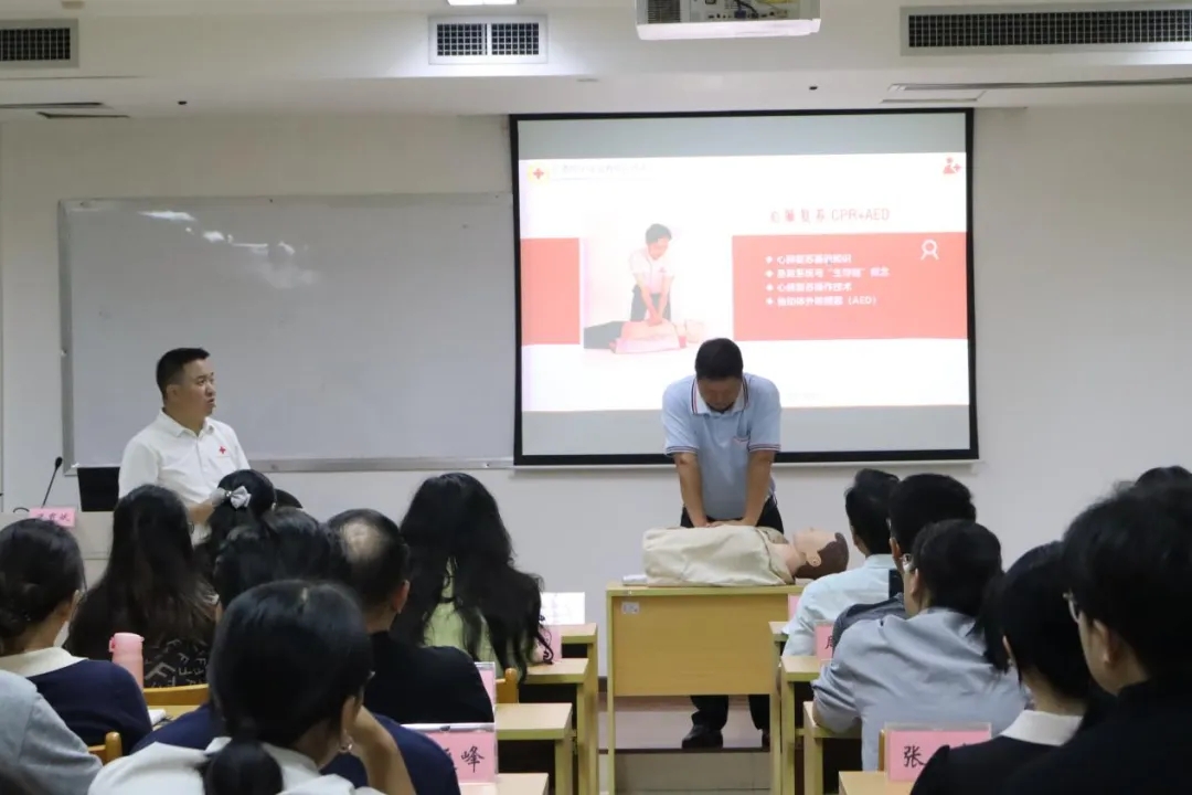 廣西：開展國際志愿服務(wù)應(yīng)急救護(hù)培訓(xùn)