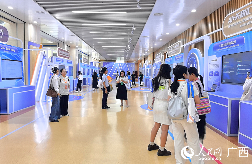 展覽現(xiàn)場。人民網(wǎng) 付華周攝