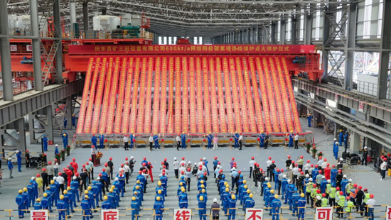 田東百礦三田碳素有限公司年產(chǎn)60萬噸預(yù)焙陽極項(xiàng)目焙燒爐點(diǎn)火烘爐儀式現(xiàn)場